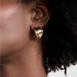 Jenny Bird Chunky Gold Doune Earrings